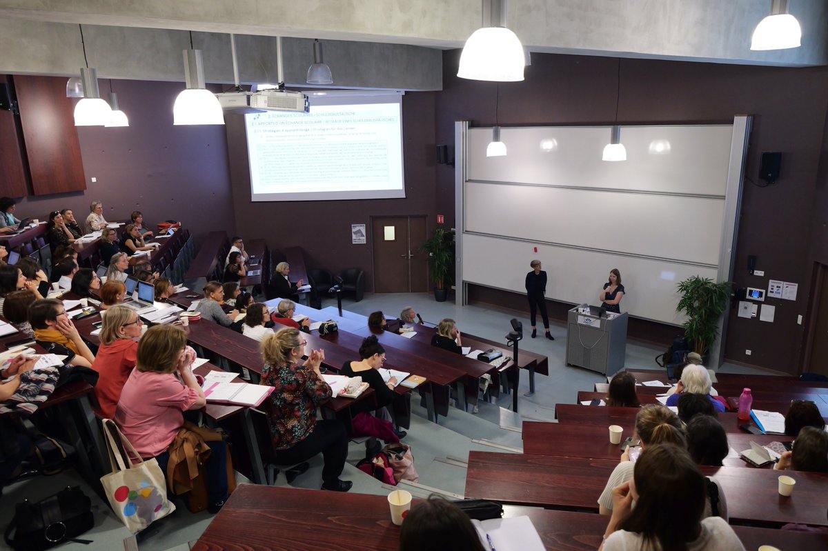 RA_GrandEst's tweet photo. 🇫🇷🇩🇪 Séminaire transfrontalier "Plurilinguisme, partenariats et mobilités" organisé par la #DRAREIC à @MinesNancy destiné aux écoles élémentaires de @acnancymetz , @AcReims et @saarland_de pour accompagner les équipes aux mobilités des élèves et des personnels https://t.co/jbDcJtu5vg