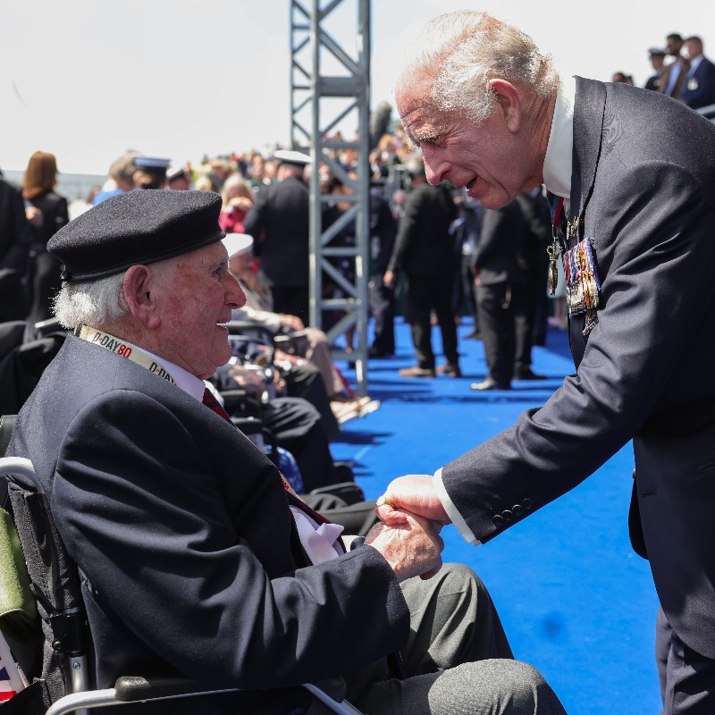 RoyalFamily's tweet photo. In Portsmouth, The King, The Queen and The Prince of Wales have joined veterans, Heads of State and members of the public to remember the troops who, 80 years ago, were preparing for D-Day and an uncertain fate in France.

Click to read more. #DDay80