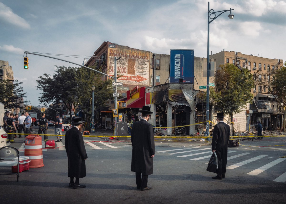 Billy Dinh tweet media