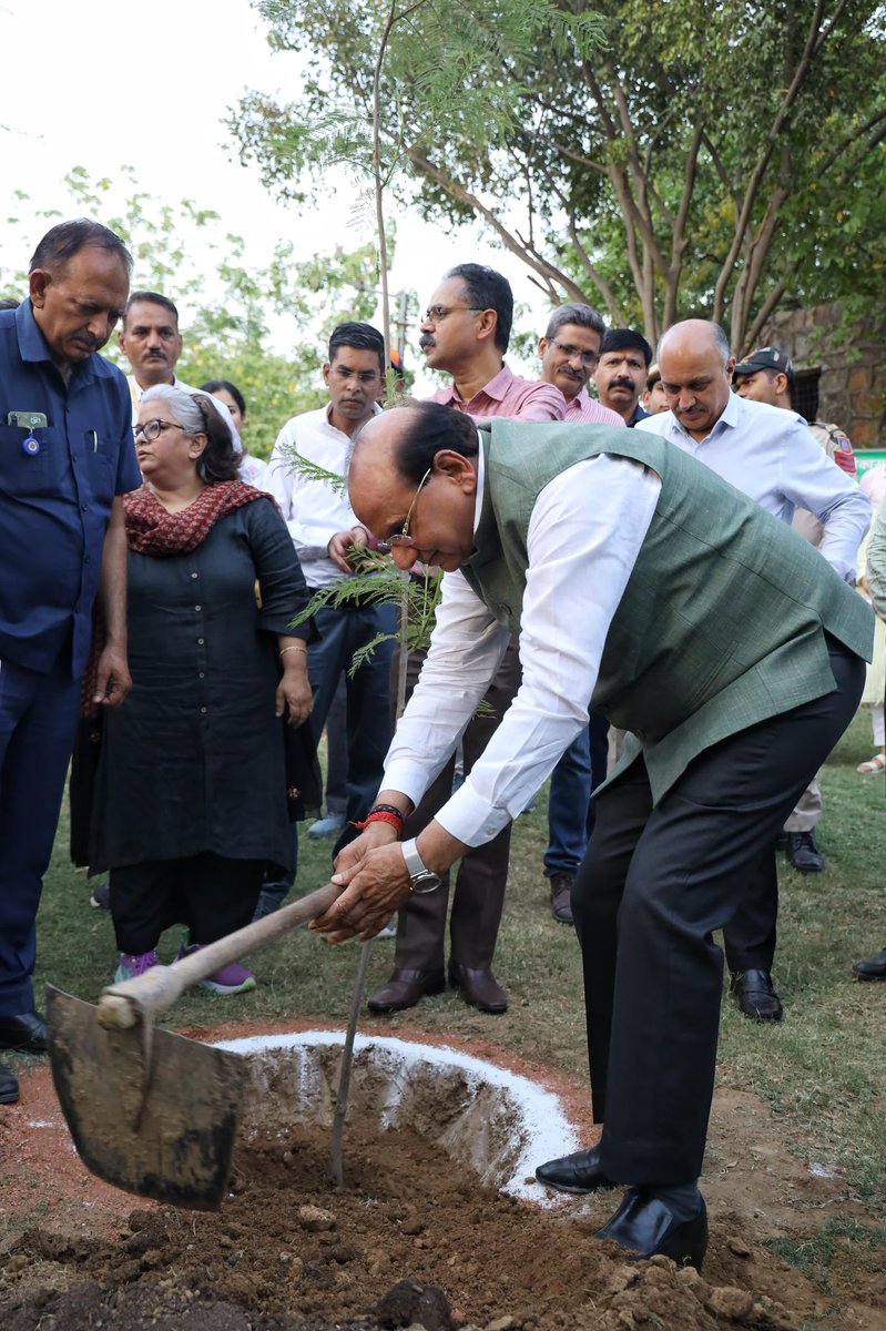 Delhi Development Authority tweet media