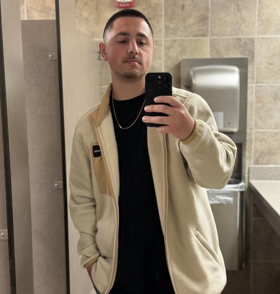 Brewlos's tweet photo. 🖕🏼 https://t.co/ZkqYwwy3sz