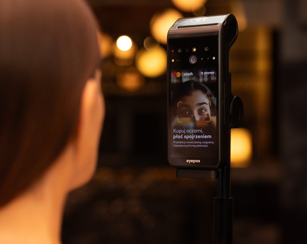 PayEyeGlobal's tweet photo. PayEye in the Mastercard Biometric Checkout Program! 🚀 
@PayEyePolska, @MastercardPL  and @empik are launching the first European pilot of biometric payments based on the fusion of iris and face biometrics as part of the global #MastercardBiometricCheckout program. https://t.co/x78FRHzUSI