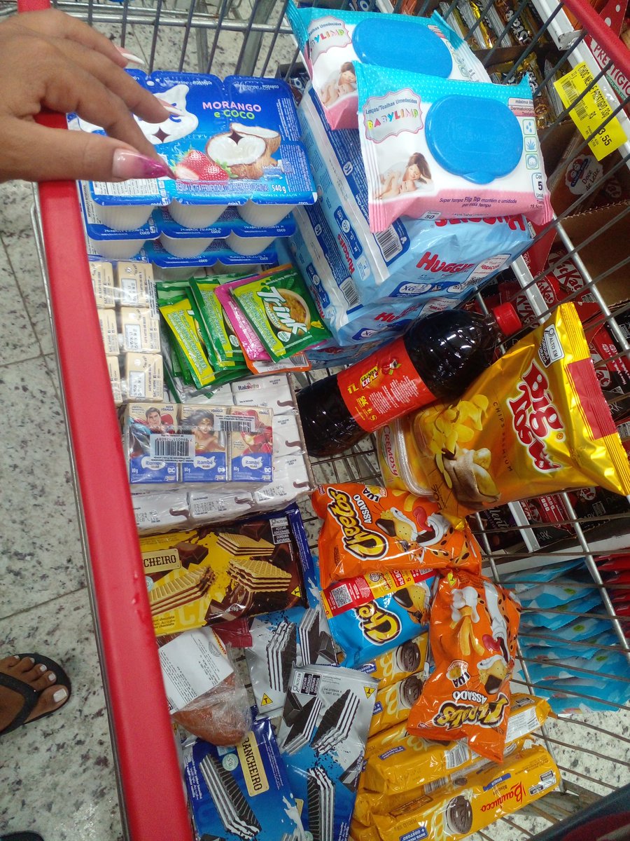 Ostentação pra mim e isso pode dar tudo de bom pras minhas filhas
