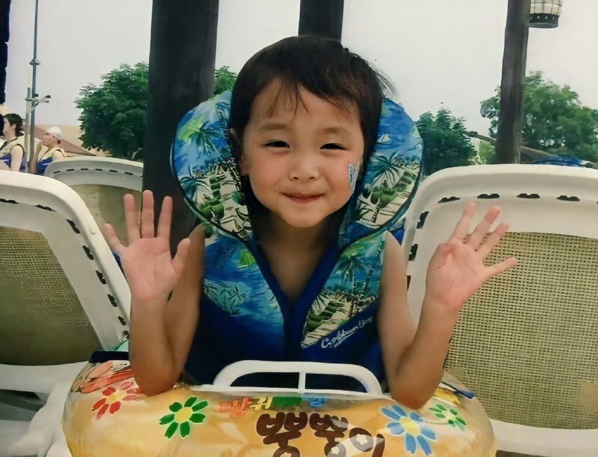 ChelSEaaaa222's tweet photo. #해차니_생일_와떠여  
#SonOfMusicHaechanDay
#HAPPYHAECHANDAY

우리 아기 생일 축하해 https://t.co/NRFCPyXmCC