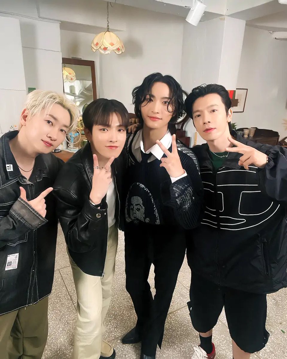 Eunhae0404_1510's tweet photo. [D&amp;E hey,come here 🐯🐰] Episode 10 guests are <ATEEZ>
"HONG JOONG &amp; SEONGHWA"

#Eunhyuk #Donghae #은혁 #동해 #SuperJuniorDnE #SEONGHWA 
#HONGJOONG https://t.co/waS5Xoufvf