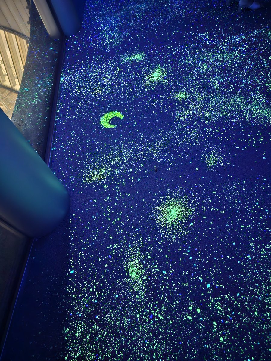 ghkdddevil's tweet image. 우메다 스카이빌딩,공중정원 야경 梅田スカイビル、空中庭園の夜景
#야경 #夜景