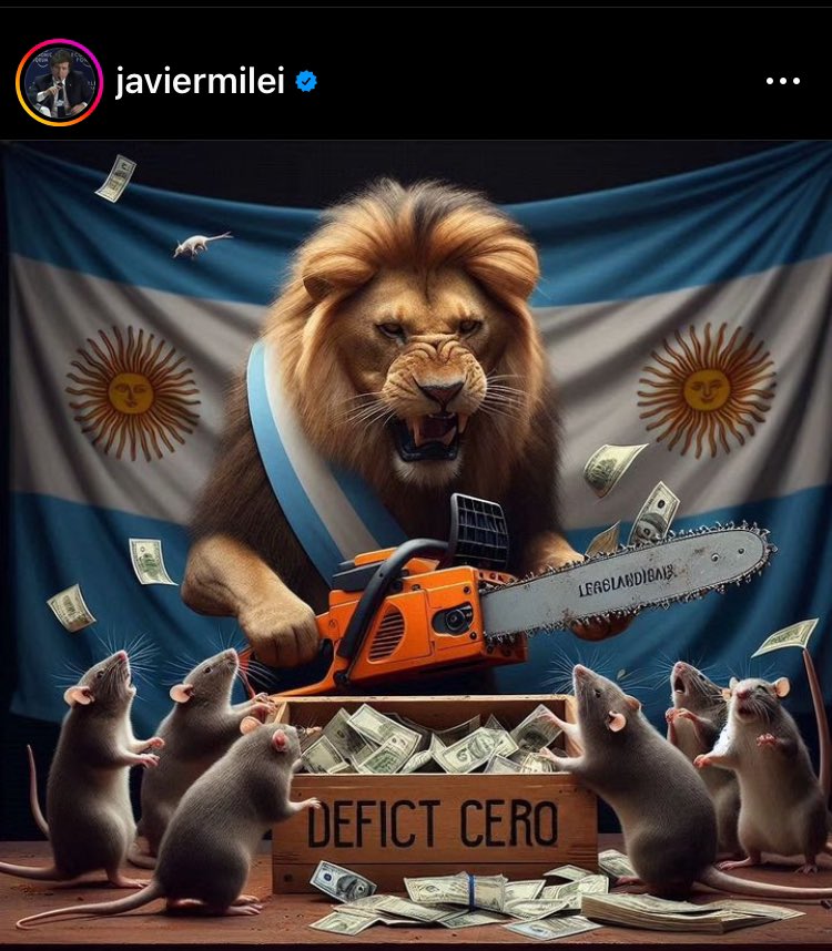 martintetaz's tweet photo. Al final el león que iba a venir con la motosierra terminó llorando porque le sacamos las pilas de la licuadora. De ajustar a los jubilados no se vuelve. Viva la república carajo https://t.co/vlJGoYnaIy