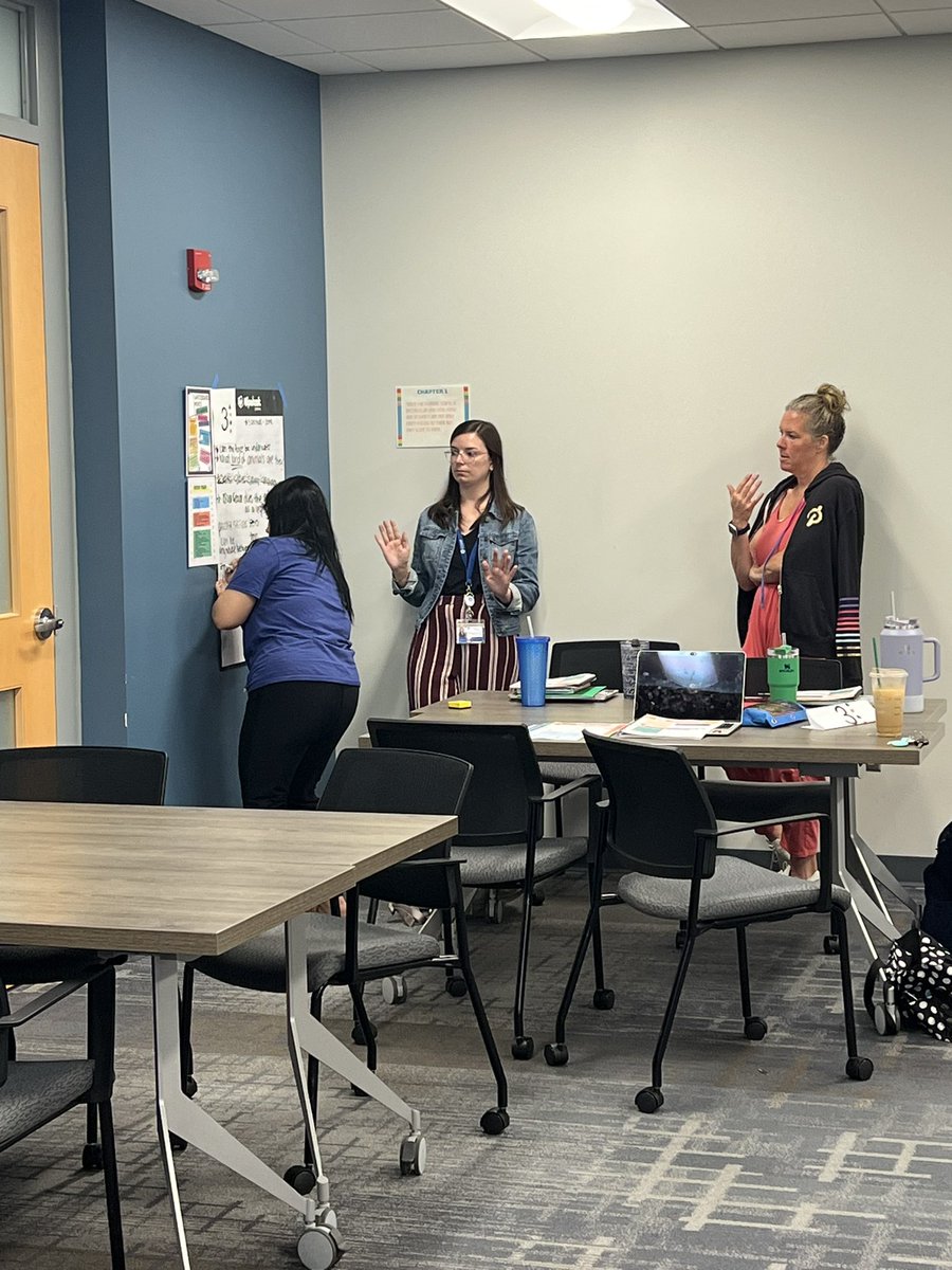 Michelle Benages tweet media