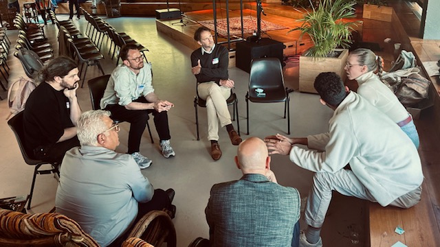 Live from the <a href="/NGICommons/">NGI Commons</a> #workshop in Amsterdam🇳🇱. What are #strengths #weaknesses #opportunities and #threats for digital commons? Please share what you🫵 think and have a look at our website
commons.ngi.eu to see what #ngicommons does.