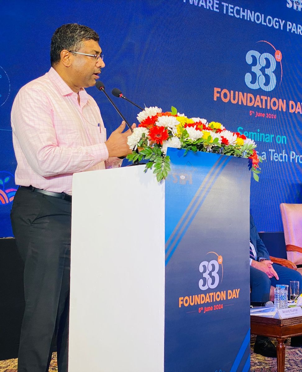 stpiindia's tweet photo. @GoI_MeitY Shri S. Krishnan, Secretary, @GoI_MeitY said, "Today, India is seen globally as the place from which most of the IT services are delivered. Today, we are seen as the place from which most of the digital public infrastructure is created and delivered."
#STPI33Years https://t.co/9lJWnzNDvn