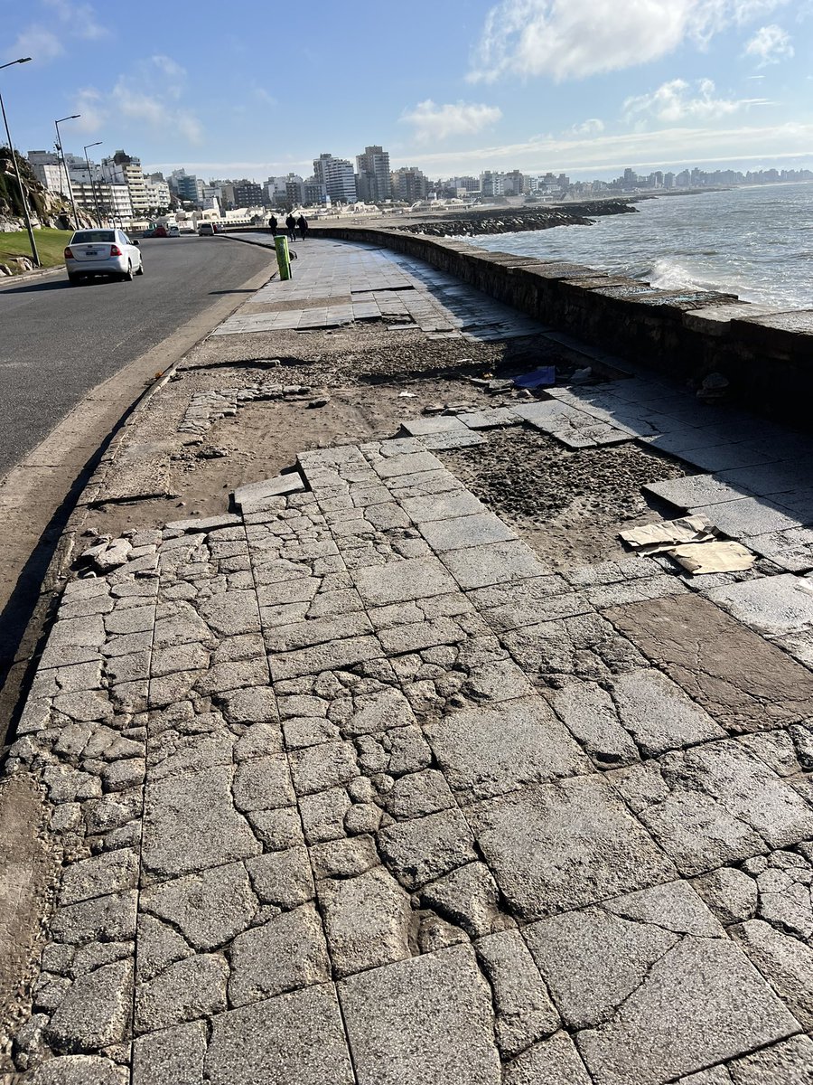 Bra Rosso tweet media