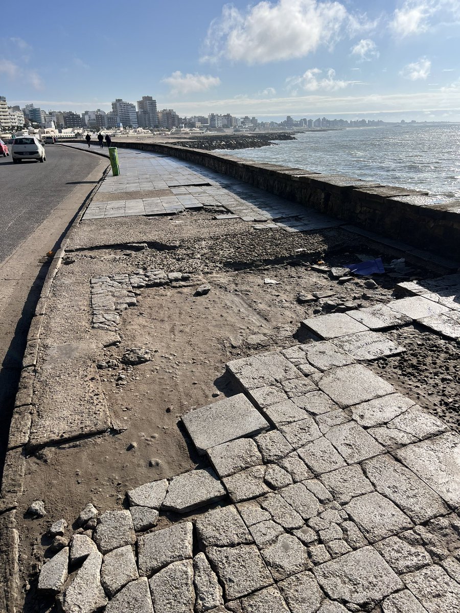 Bra Rosso tweet media