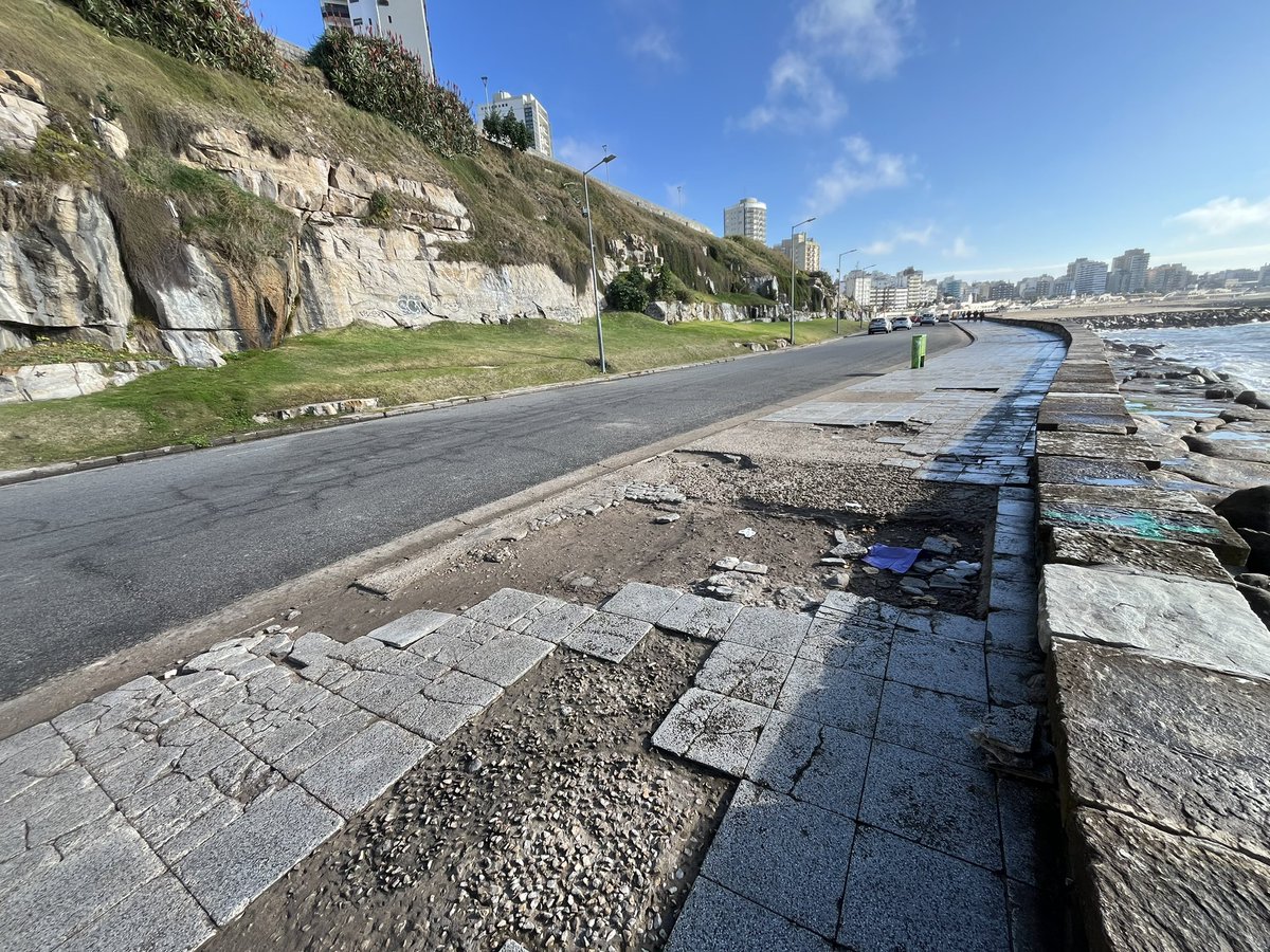 Bra Rosso tweet media