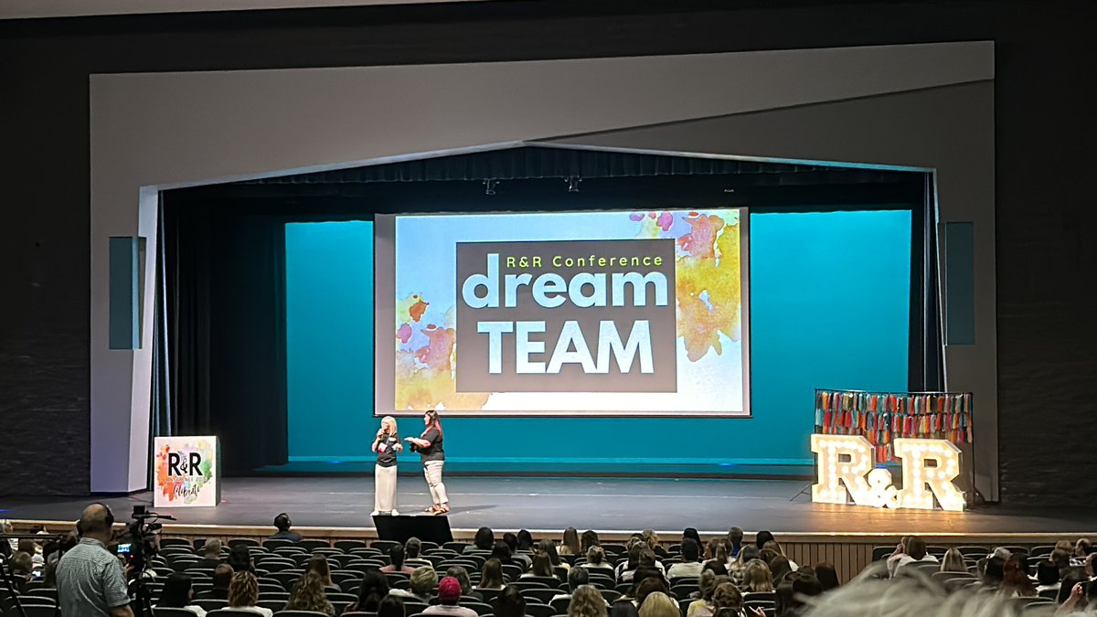 5Coyotes's tweet image. Like a genie in a bottle, you gotta scan the QR the right way #teachindavis #dreamteam