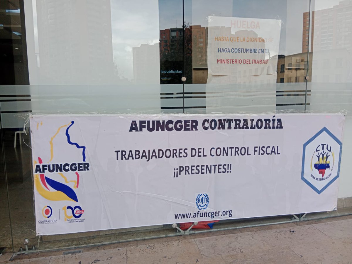 afuncgerbogota's tweet photo. #OtraOportunidadEs
Afuncger Presente 3era Jornada Huelga Ministerio del Trabajo,  solidaridad para fortalecer el mundo del trabajo 💪
#MañanasBlu  #FelizMiércoles 
#VivaLaHuelgaMintrabajo https://t.co/fQ5NYNIwfy