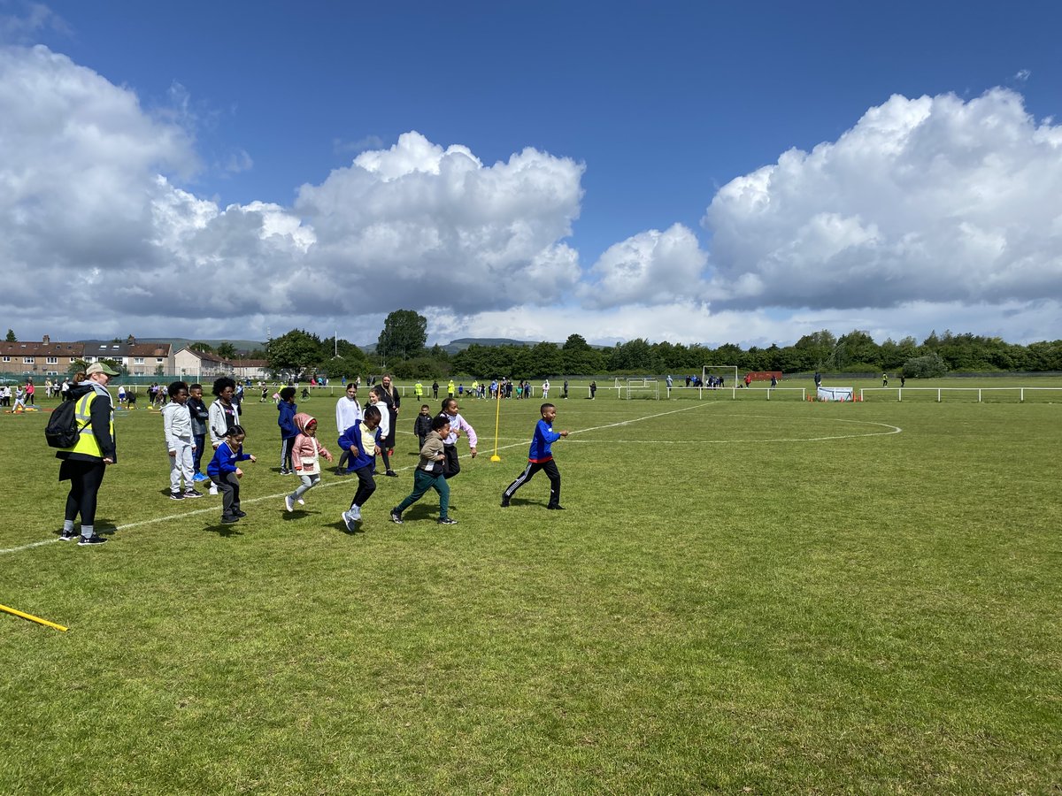 StBrendansYoker's tweet photo. We had a brilliant time at our whole school sports day  👏👏👏. We even  managed to make the sun shine for a while ✨.  Thank  you  to  all of our  families  and  friends  who  came  along  to  support  us. https://t.co/Q7DNLhO6Xb