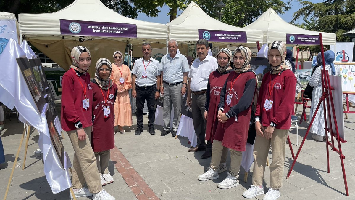 hitopbas's tweet photo. Konya  İmam Hatip Okulları Şenliğinde Okul olarak yerimizi alarak ,günümüz  bütün güzellikleriyle dolu dolu geçti. 
@gokhanmurat1 
@TuranKAYACILAR 
@selcukluilcemem
@meb_dinogretimi 
#Konyamem
#Bizimokulumuz
@servetal61 
@erkanyakisir 
@mahmutzengin2 https://t.co/Oa2yBQhZR8