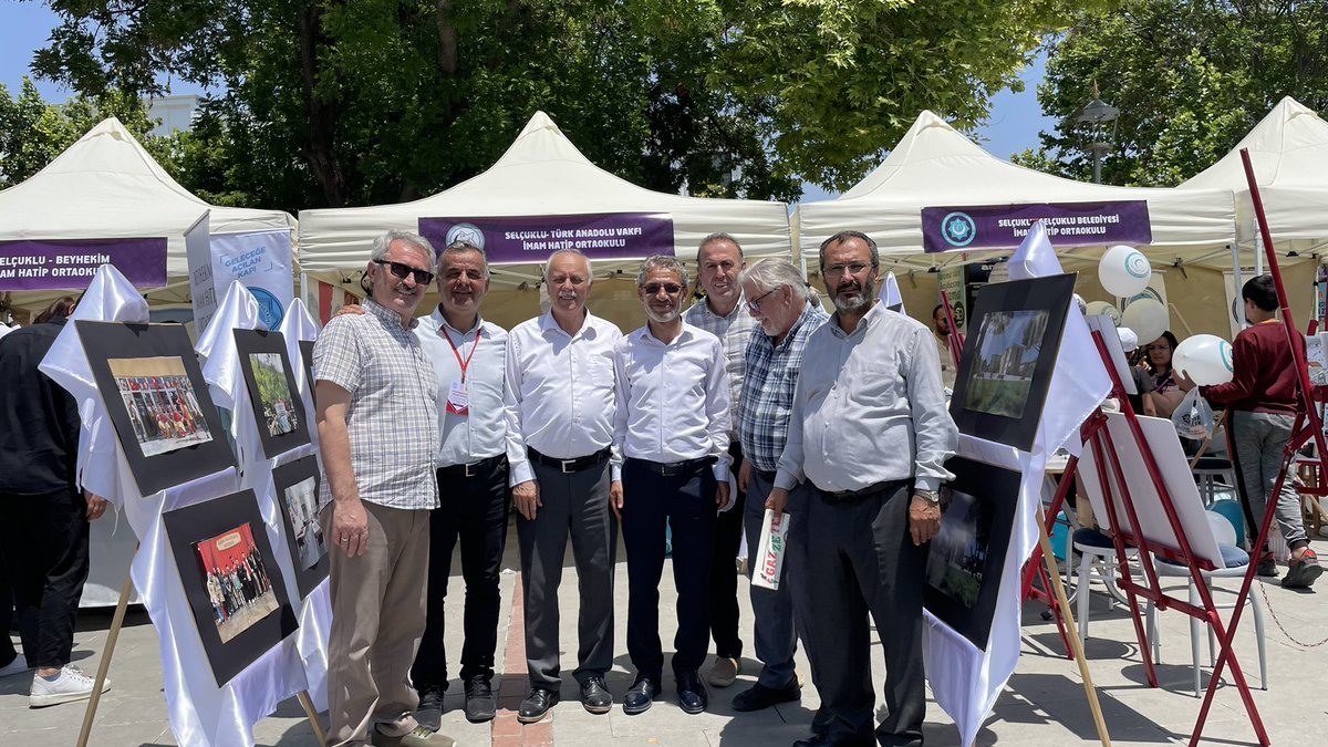 hitopbas's tweet photo. Konya  İmam Hatip Okulları Şenliğinde Okul olarak yerimizi alarak ,günümüz  bütün güzellikleriyle dolu dolu geçti. 
@gokhanmurat1 
@TuranKAYACILAR 
@selcukluilcemem
@meb_dinogretimi 
#Konyamem
#Bizimokulumuz
@servetal61 
@erkanyakisir 
@mahmutzengin2 https://t.co/Oa2yBQhZR8