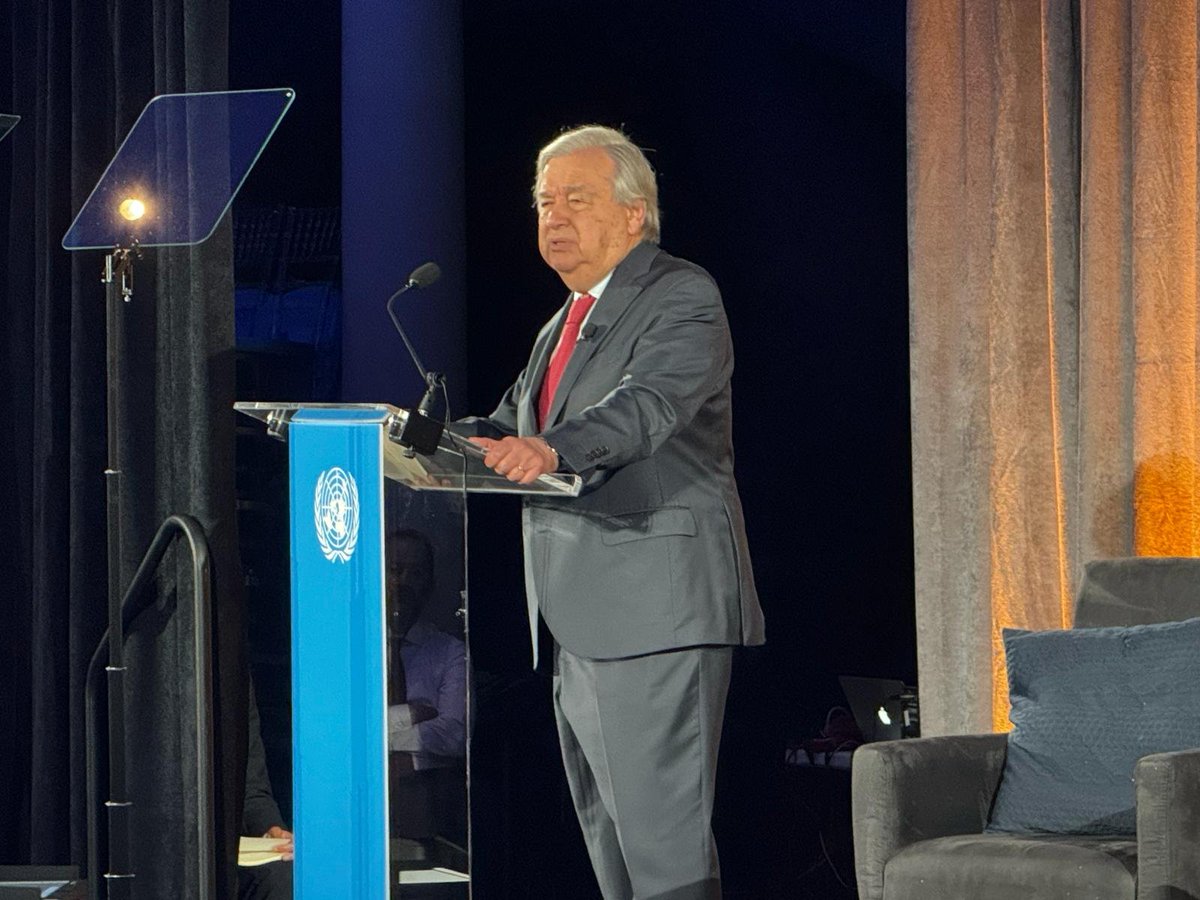 António Guterres tweet media