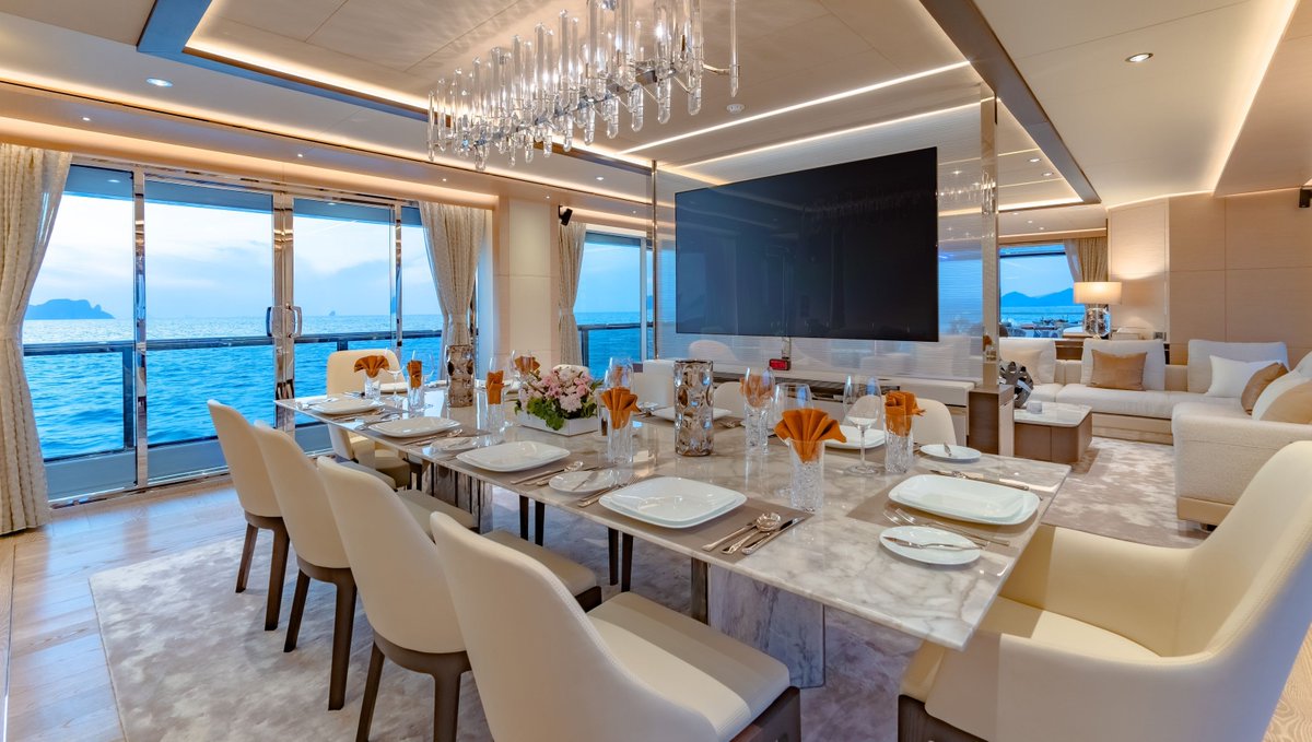 BurgessYachts's tweet photo. Featuring a light-filled interior and numerous entertainment spaces. 🤩

Discover more about the beautifully designed 42.2m (138.5ft) SONG OF SONGS. 

https://t.co/wsPMAajRYD https://t.co/S8S8TqXXlV