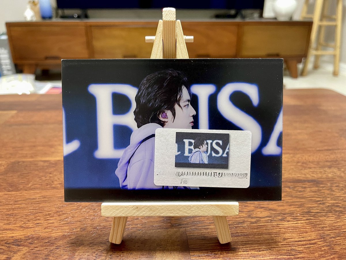 _Jiniverse_'s tweet image. D-7 곧 다가올 석진이 전역을 축하합니다!🤩
RT이벤트 처음 해봐서 떨려요.
한 분께 예쁜 석지니 미니 아크릴 액자 (+이젤) 선물드려요💜 보호필름 벗기면 더 예쁘답니다😍

국외는 어려워요🥲 국내 주소 필요해요! 
석지니 전역날 추첨할게요!

우리 석진이 곧 만나🥰💕