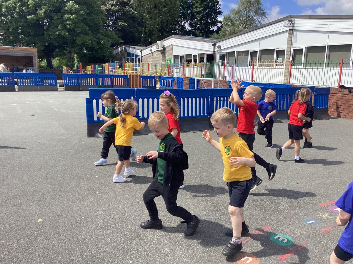 Mrs Rollason tweet media