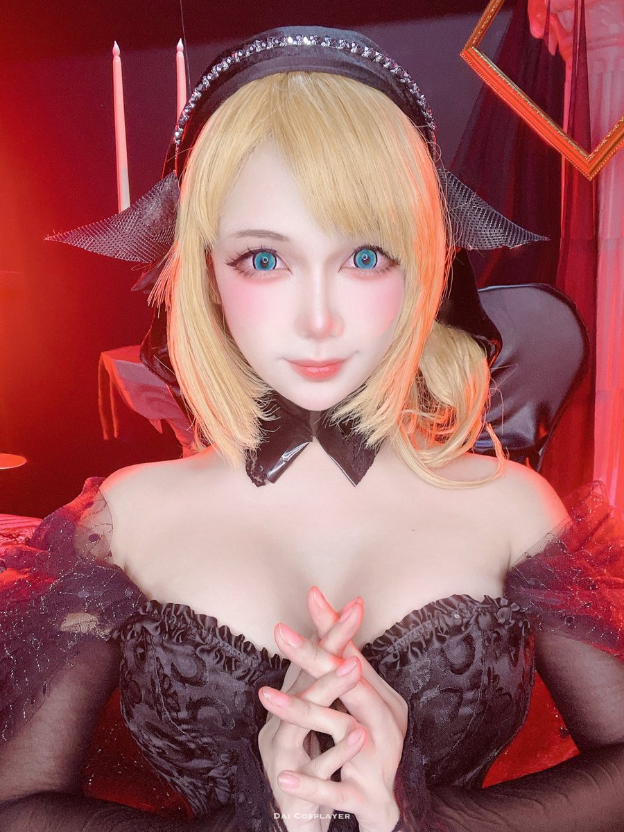 Dai_Cosplayer's tweet image. I don&apos;t want to eat at all !!🐸🦋🐾

Character: marcille black dress
Anime : Delicious in dungeon (Dungeon meshi)
CN:me Dai Cosplayer 
Twitter: @Dai_Cosplayer 

#DungeonMeshiCosplay #dungeonmeshi #marcille #dungeonmeshifanart #dungeonmeshimarcille  #cosplay #cosplayguest