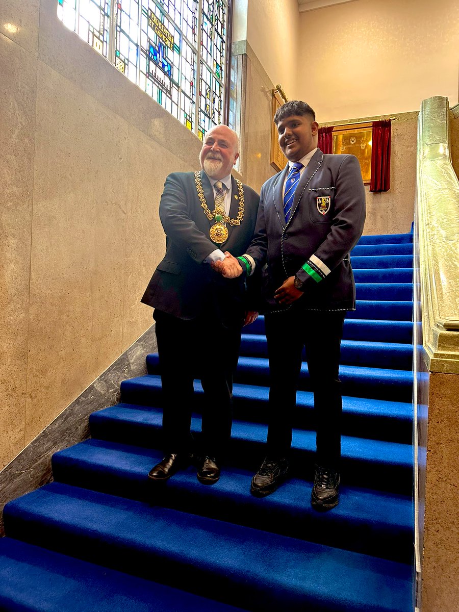morganacademy1's tweet photo. Congratulations to our school vice-captain Ameer Hamza who today was awarded the Lord Provost McManus Citizenship Award 2024. 👏🦌#dundeelearning @LordProvostDCC https://t.co/UNU4kYqrAb
