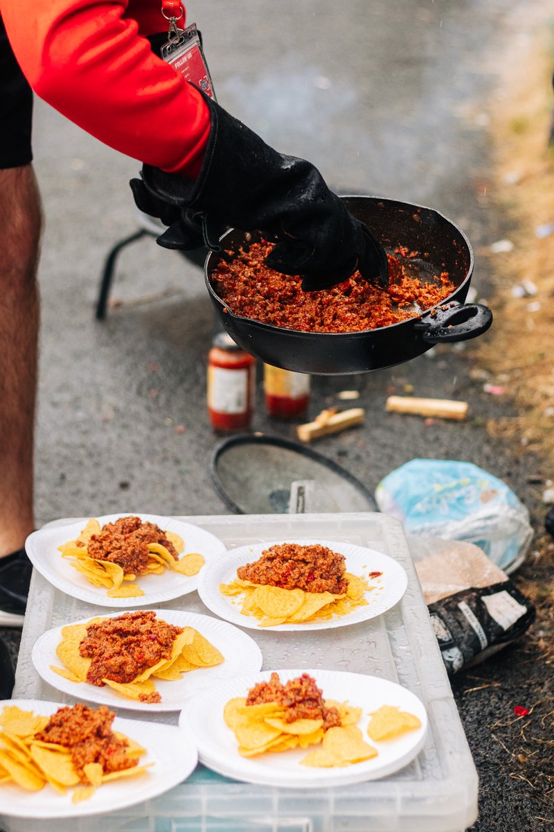 What a last few weeks we've had at our Youth Drop-In sessions, lots of smiles, patter and even better scran😋feel free to join us at one of our sites and get involved in all the fun 🥳
