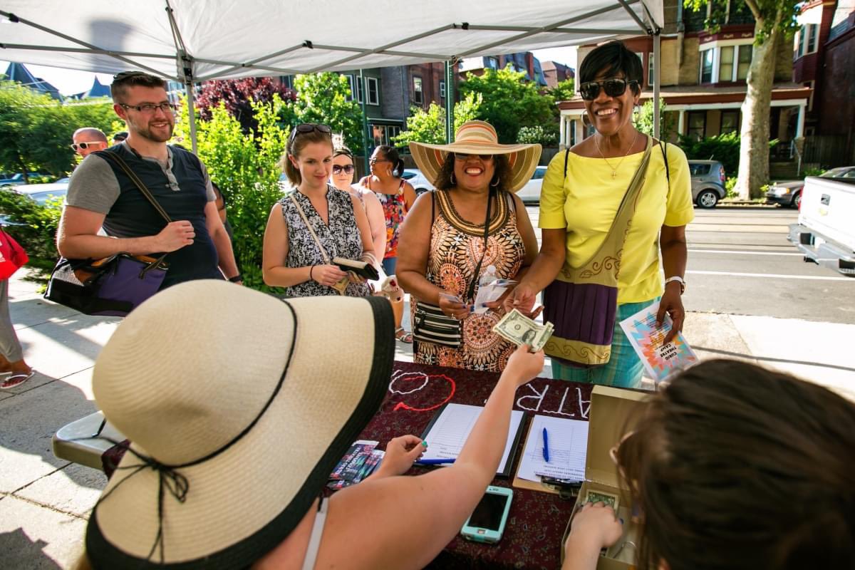 Tomorrow’s Dollar Stroll is rain-or-shine! The current forecast is calling for a chance of afternoon thunderstorms followed by partly cloudy skies. Your best bet is to bring an umbrella while you stroll down Baltimore Avenue! universitycity.org/events/dollars…