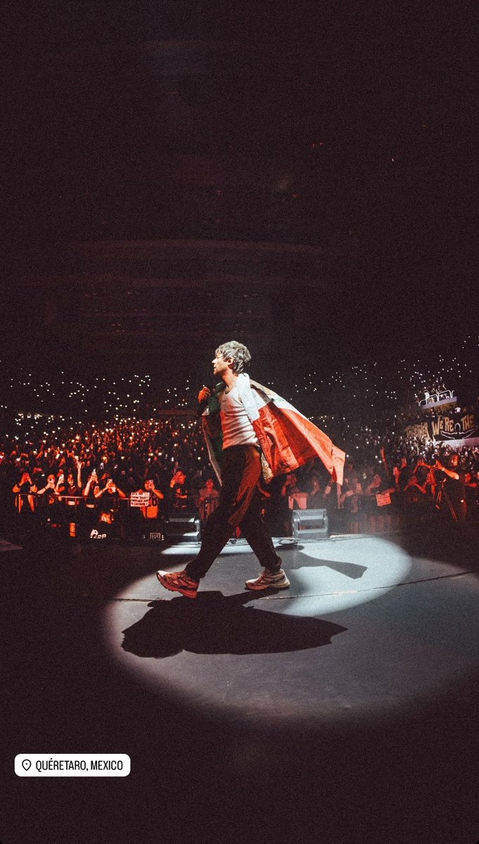 LouisMxOficial's tweet photo. 🇲🇽 | ¡LOUIS ENVUELTO EN LA BANDERA DE MÉXICO EN SUS IG STORIES! ❤️ https://t.co/ICAmzitcjO