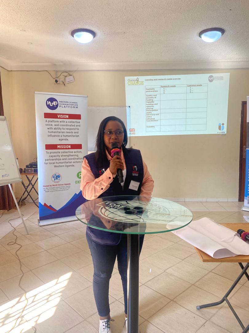 AWYAD_UG's tweet photo. Snapshots from the Western Uganda Humanitarian Platform meeting in Mbarara. Key discussions on #Localization, empowering local actors, and enhancing collaboration for effective humanitarian response. #LocalNGOs #HumanitarianAid https://t.co/pOXKtXV5Ia