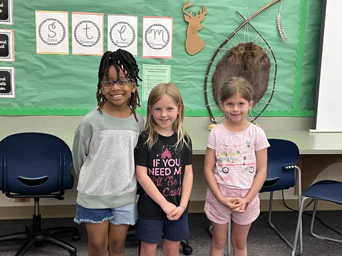 pinestreetelem's tweet photo. 1st Grade Spelling Bee winners! All 3 classrooms represented:). @PalmyraSchools #ThisIsPalmyra #ThisIsPine https://t.co/FBkU26udwp