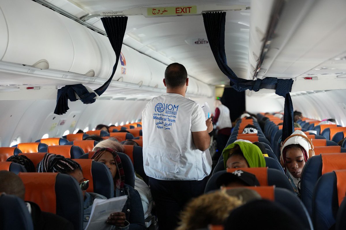 IOMEgypt's tweet photo. Since 2024, IOM Egypt received AVRR requests from stranded migrants wishing to return home. Recently, IOM organized a charter flight to assist 153 Guinean nationals, providing services pre-departure &amp; reintegration support in Guinea. Supported by the EU under the MPRR Programme. https://t.co/j42U5PmXwZ