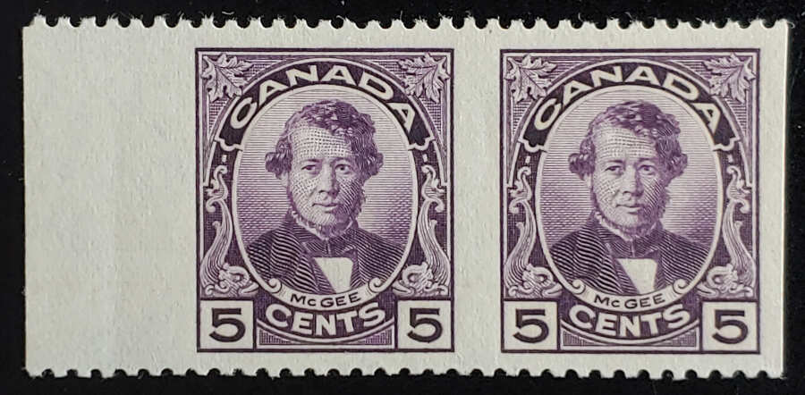 AllNations1949's tweet photo. Canada #146b VF 1 NH 1927 5c Perf by Imperf Pair, 250 made, $200 Lot 39 in our auction Saturday 8th June 2024 #5cMcGee #5cPerfbyImperfPair #CanadaStamps #LimitedIssueStamps #ThomasD&#039ArcyMcGee
https://t.co/t57TxmcVIc https://t.co/KMg6fLMYvj