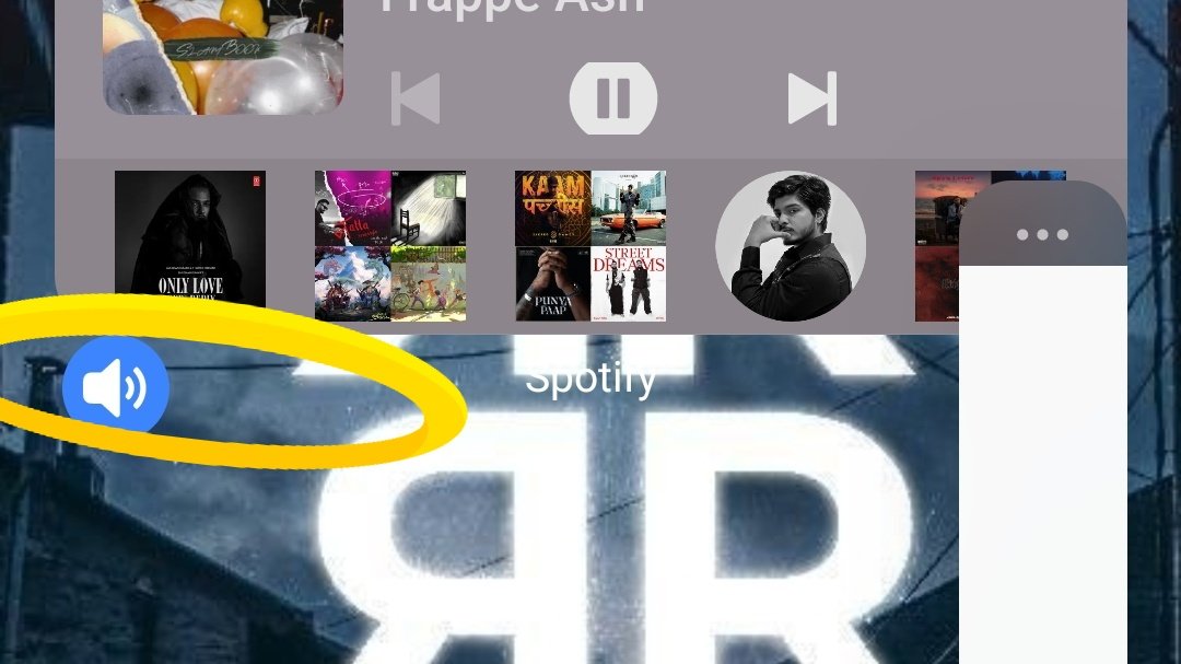 @redeye_x7 @mainvedhoon Sabka nahi pata 
Mi me to jab koi track play ho raha ho tab volume kam jyada karo to ye Icon aata hai uspe click Karo to upar wali image jaise soundbar AA jata hai