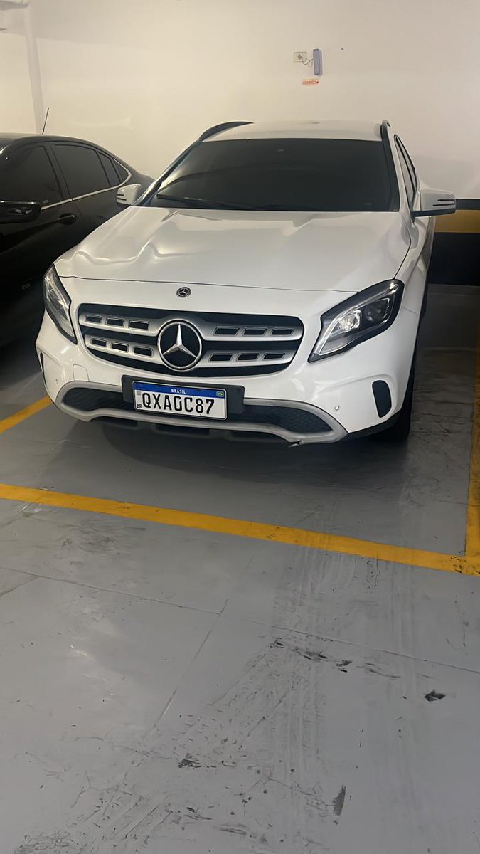 ypauloneto's tweet photo. Bom dia, vim pedir ajuda para que possam compartilhar o máximo possível!!!
Carro roubado na linha amarela com a Av. Brasil
 
Mercedes GLA 200 - Branca
Placa  - QXA0C87

Compartilhem por favor 🙏 

pra qualquer informação me chamem na DM https://t.co/lTWx1FXwdC