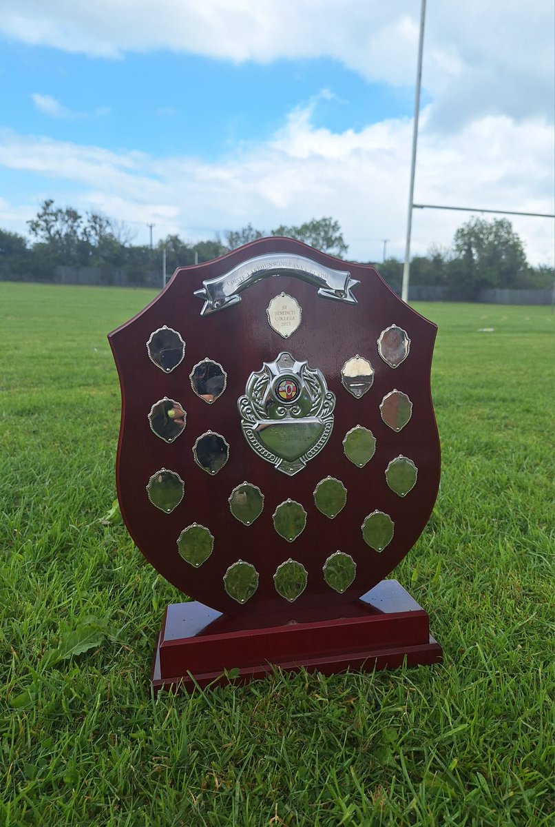 The Lily Spence Shield has returned to St. Benedict’s College for the second year in a row 💛💙