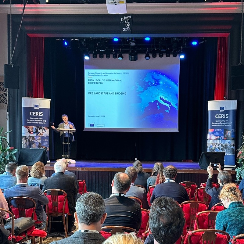 EUHomeAffairs's tweet photo. 📍#CERIS event on Disaster-Resilient Societies kicks off in Brussels

In the next days, participants will discuss how to enhance disaster resilience and support Disaster Risk Reduction policies via local &amp; international cooperation &amp; #EUSecurityResearch projects ⤵️

#securityEU