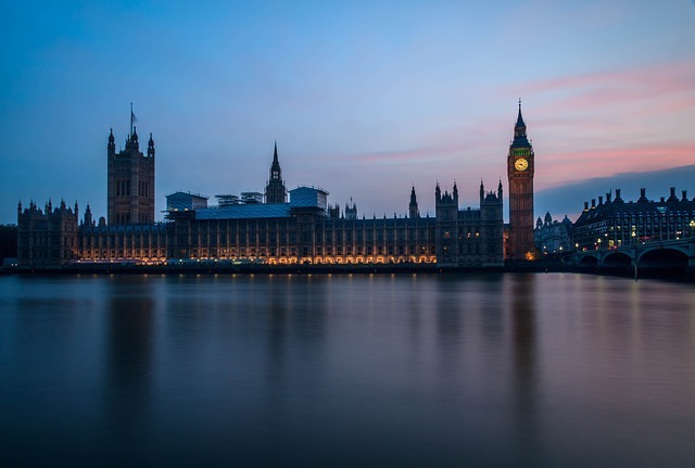 dolanaccounts's tweet photo. Tax advisers are calling for the next government to invest in the tax system to help boost economic growth. To read this article visit https://t.co/lkwGkaUlKh on Dolan Accountancy. https://t.co/MEigVqyEpW