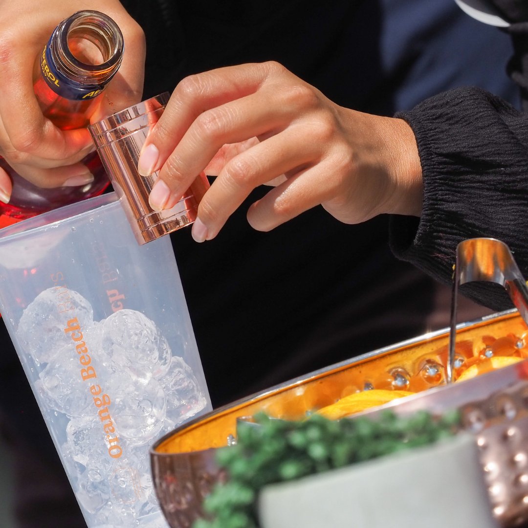 orangebeachbars's tweet photo. "#OrangeBeachBars have provided multiple bars at our #PrideFestival🏳️🌈 for the last 3 years...The relationship feels like a partnership, easy to work with and totally trustworthy." - Molly, Seahaven #PrideFestival Founder & Organiser
#FestivalBars #FestivalFlashbacks https://t.co/a1hYRVapLJ