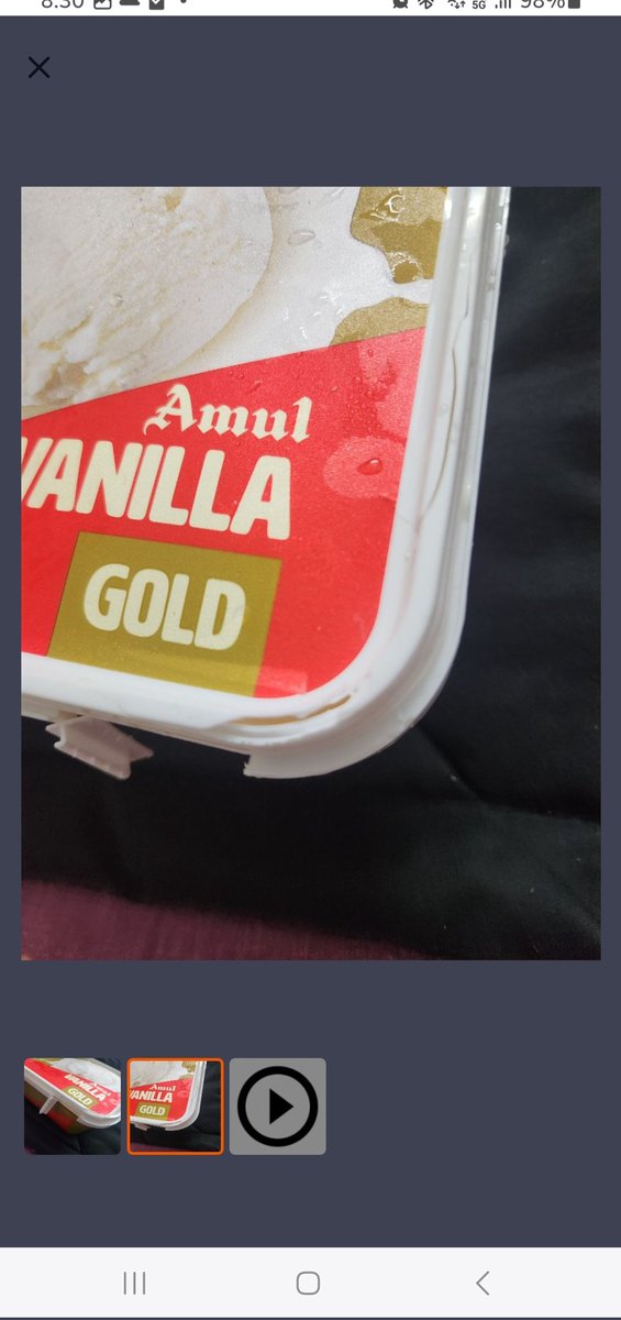 abhijeeth09's tweet photo. Dear @Swiggy @SwiggyInstamart @SwiggyCares this is the condition of the #instamart order i recieved. How can anyone be assured to eat this icecream without any worry when the entire box is broken... I had asked for a replacement but to my despair the replacement order was damaged https://t.co/sSPaHegxUY