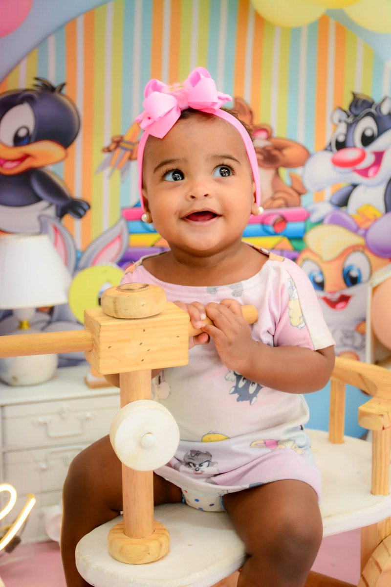 Novinchris07's tweet photo. Um pouquinho do ensaio de ontem da minha princesa ❤️ 

Obs: nem parece que destruiu o cenário todo né @IanyCristhiny  🤦🏽‍♂️😂😂 https://t.co/C8JZWvuPKz