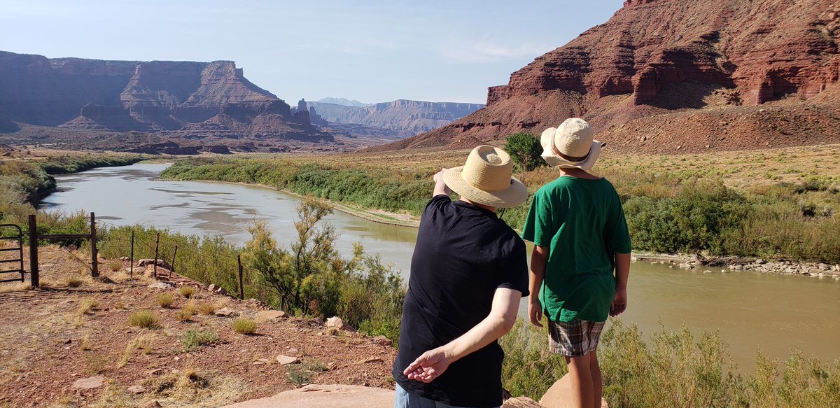 Walk in the Footsteps of Dinosaurs!

Register Online at loom.ly/SF9w1SE

Travel with the Museums of Western Colorado Trips &amp; Tours Program and explore the dinosaur tracks of Moab with real paleontologists as your guides!

#TripsTours #MuseumTrip #Adventure #dinosaurs