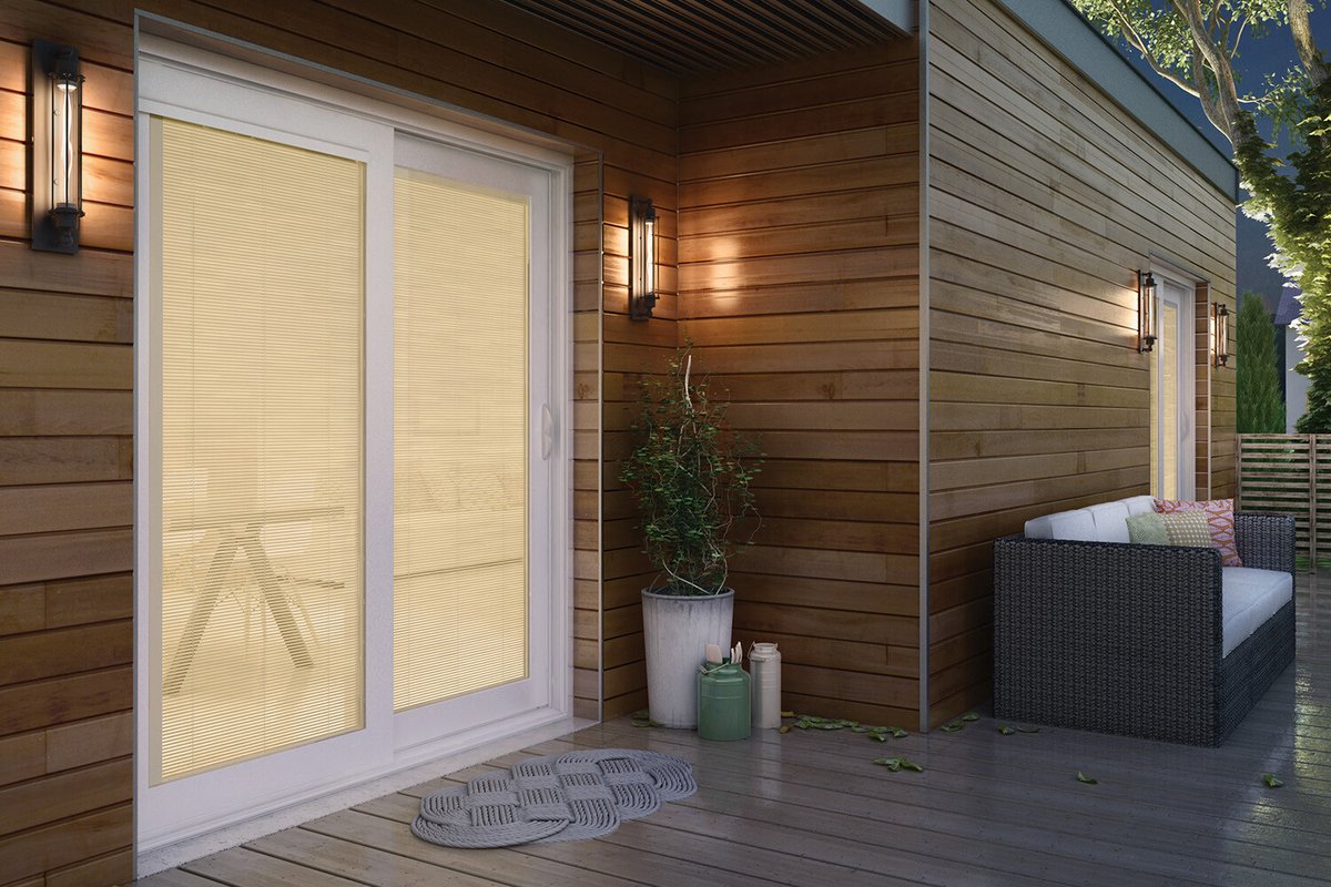 ✨ Discover the 670 SERIES patio door with integrated blinds! ✨

🏡 Durable, maintenance-free welded PVC frame
🌧️ Quick-draining sill sloped at 9° for superior performance.

Click here ⬇️ for more info
hubs.la/Q02zFX__0