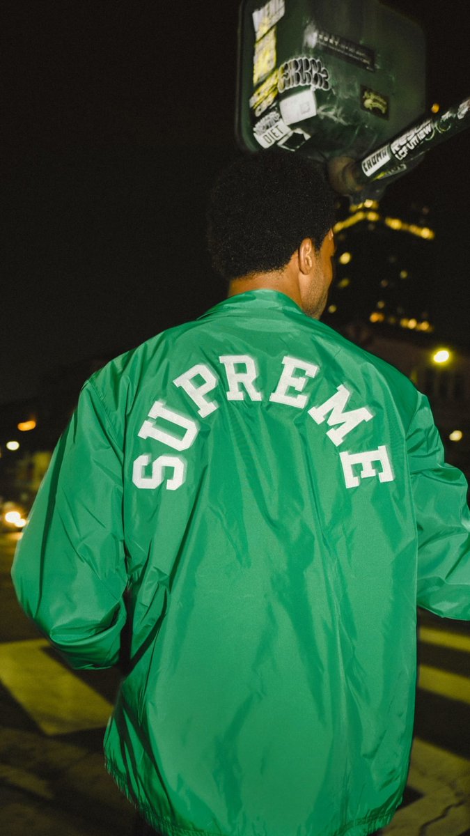 dropsdotgg's tweet photo. Supreme Week 17 https://t.co/mldfUnjjKj