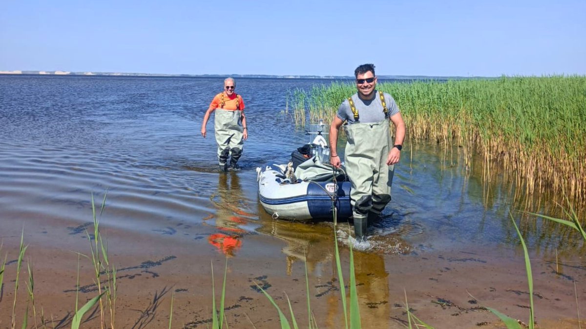 RESTORE4Cs's tweet photo. The 6️⃣th &amp; final stop of #RESTORE4Cs spring #samplingcampaign is #CuronianLagoon💧🦢

Stay tuned &amp; follow #R4Cs team towards the finalisation of the fieldwork for the project❕ @RESTORE4Cs last sampling campaign, which coincides with the #summer season, starts on 1️⃣7️⃣ June ☀🕶🐚 https://t.co/vMTfqgAuju