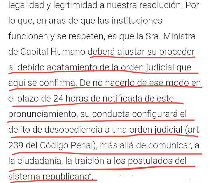 JuanGrabois's tweet image. Ganamos la apelación. Sorpresas te da la vida. Contala como quieras Pettovello, pero tenés 24hs: repartí la comida. Nosotros, sin miedo, hasta que no falte pan en ninguna mesa. 

PD: bienvenida la sanción. No hay batalla sin heridas.