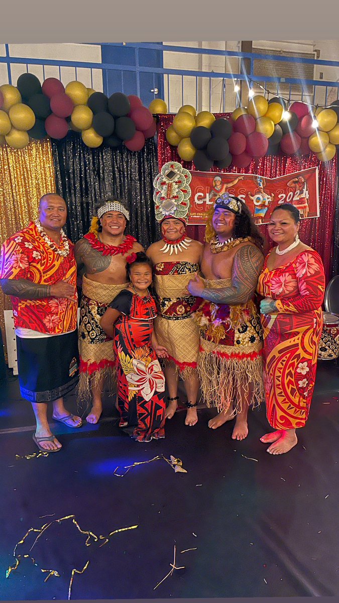 ChanwongTaumaia's tweet photo. Congratulations to all our 2024 Graduates!!! @samuelu_t44 @lea1ofi41 https://t.co/xiIbMxgzJb