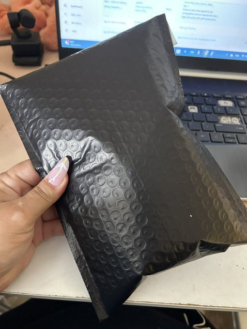 A dirty panty with all my juices is going to a Miami!!🤭🤭🤭  I hope he cum so much smelling me! https://t